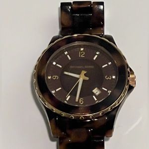 Tortoise Michael kors watch
